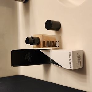 Il Makiage 35 I Woke Up Like This Foundation